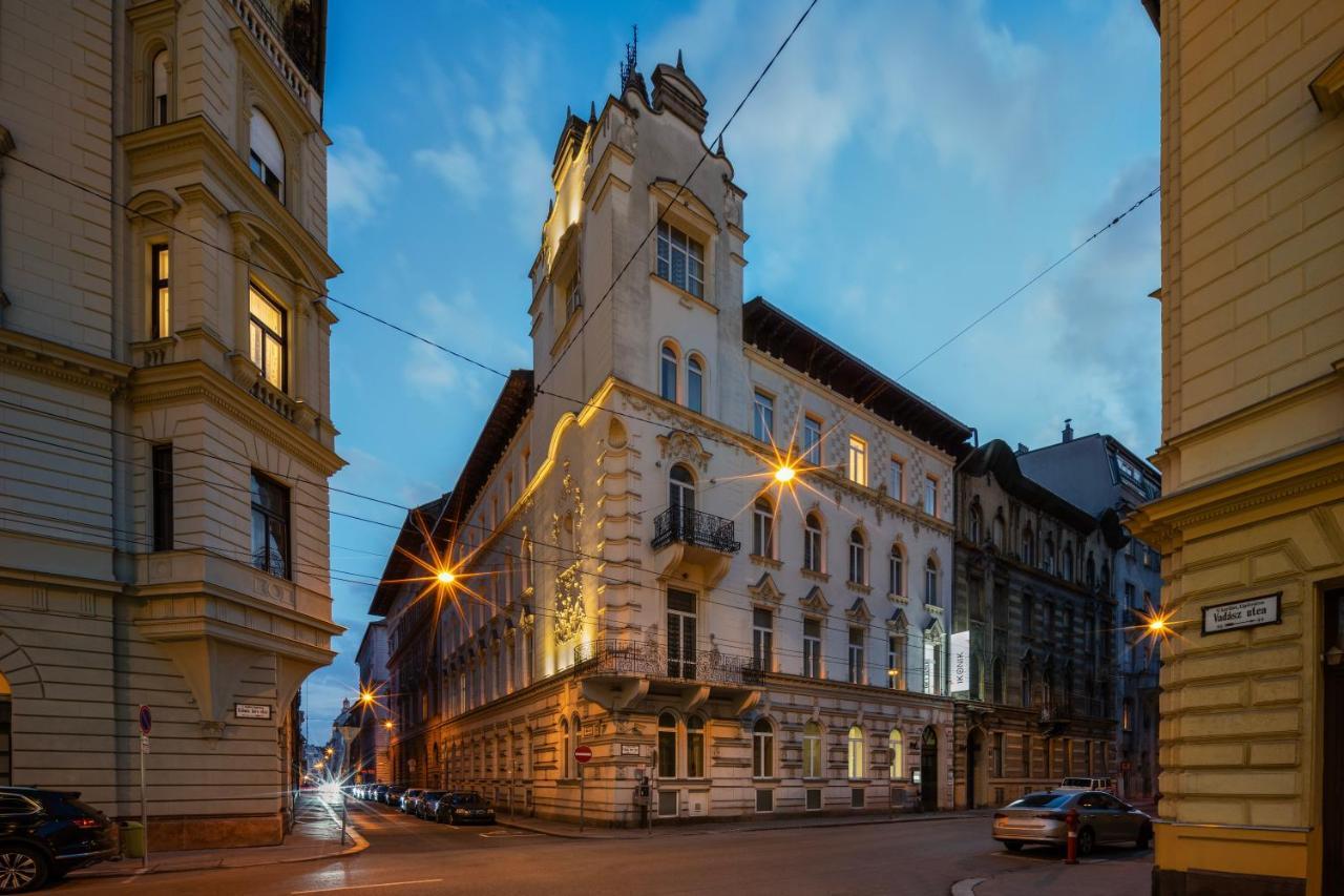 Ikonik Parlament Hotel Budapest Exterior foto